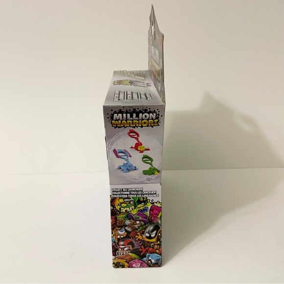 Million Warriors 20 Pack with Launcher and 2x 10 Packs - Picture 8 of 15